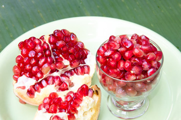 Fresh pomeganete