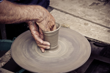 creating an earthen jar on the circle
