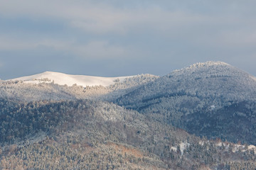 Fototapeta na wymiar paysage hivernal des Vosges