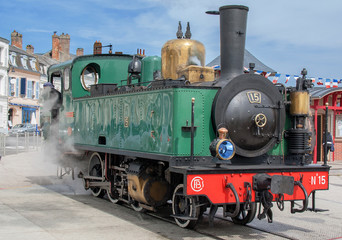 Obraz premium Locomotive à vapeur, 1920, en Baie de Somme, Picardie