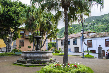 Spanish square