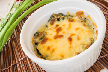 Baked spinach with cheese