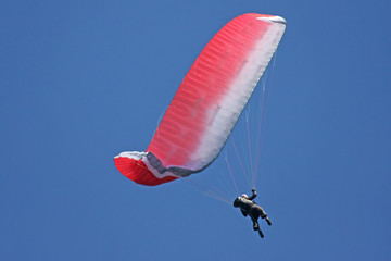 paraglider wing collapse - obrazy, fototapety, plakaty
