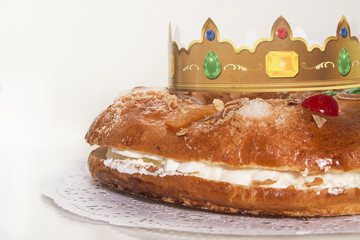 Kings cake, Roscón de Reyes, spanish traditional sweet to eat i