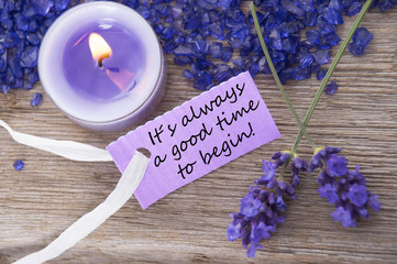 Lila Etikett Mit Zitat  Und Lavendel Blüten