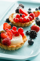 berries tart
