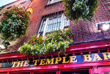 Naklejka premium The Temple Bar - Dublin Irleand