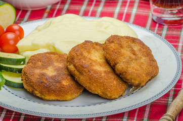 Minced meat in breadcrumbs