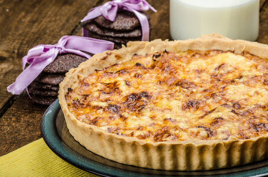 Vegetarian quiche and biscuits dark chocolate