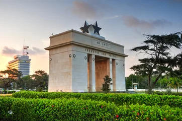 Deurstickers Independence Arch, Accra, Ghana © demerzel21