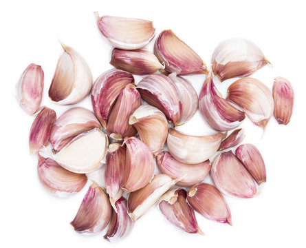 Garlic (isolated on white)