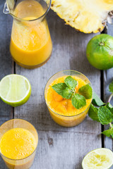 Mango with Pineapple smoothie