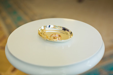 Two gold wedding rings