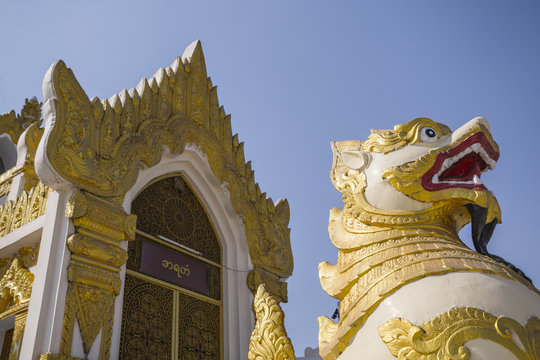 detail of a leograph statude