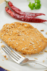 Paniertes Hähnchenschnitzel, ungebraten