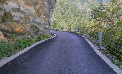 narrow road in the mountain