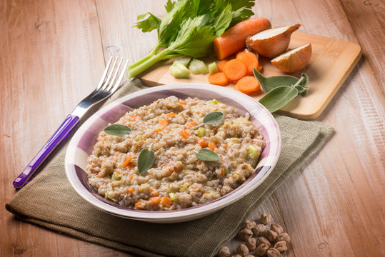 barley risotto with chickpeas and vegetables