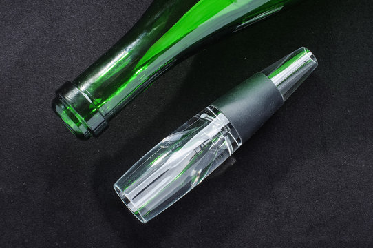 Luxury wine aerator for wine serving