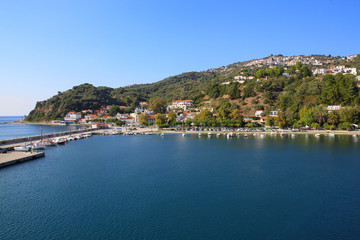 Fototapeta na wymiar City Glossa on Skopelos in Greece