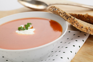 Tomatensuppe mit Rahm