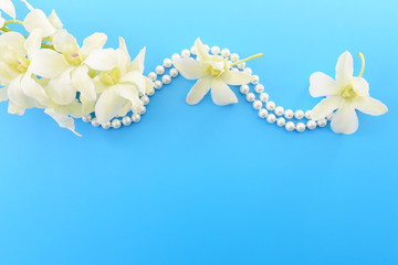 蘭の花とパｰル