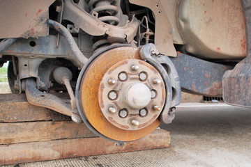 car wheel hub, disc, plate, rusted rotor, rusting bearing