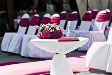 Beautiful wedding flower decorations