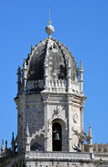 Glockenturm der Klosterkirche Jeronimo Lissabon Belem