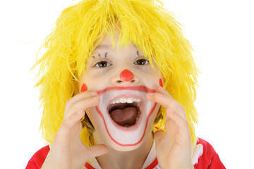 Kleiner Clown schreit laut