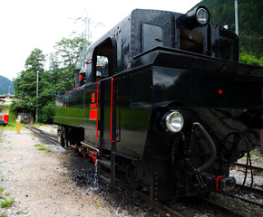 Zillertalbahn in den Alpen - Österreich