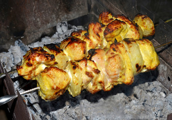 Fry the chicken pieces