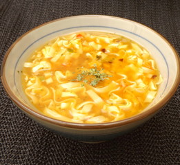 asiatische Nudelsuppe