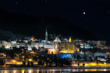 Fototapeta na wymiar St.Moritz by night