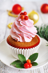 Cup-cake with cream
