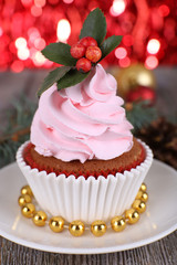 Cup-cake with cream