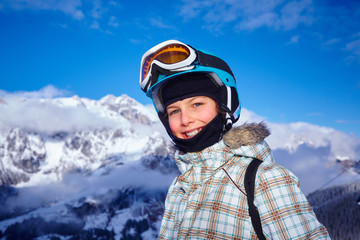 Fototapeta na wymiar Girl has a fun on ski