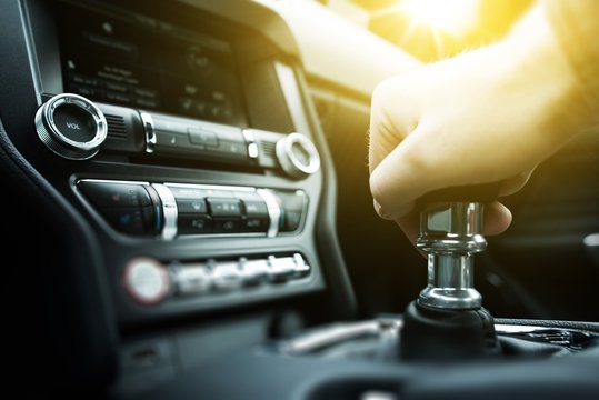 Car Drive Manual Shifting