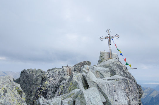 Cross on gerlach