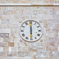 Supetar church clock