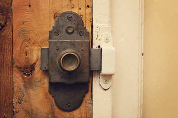verrou porte ancienne