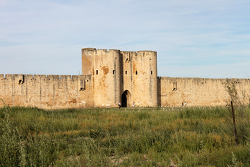 mura difensive