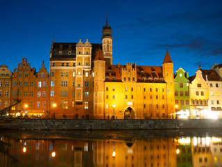 Mariacka gate in Gdansk by night