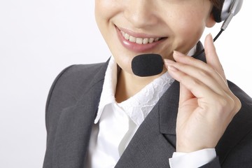 オペレーター　口元　女性　