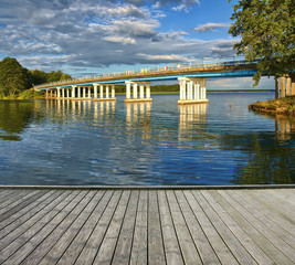 Bridge between lakes