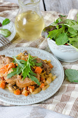 Rabbit stewed with vegetables