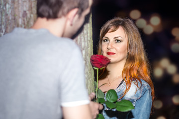 Naklejka premium Couple in dating on abstract background