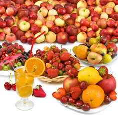 cocktails and fruit closeup