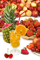 cocktails and fruit closeup