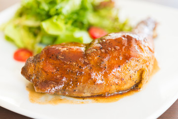 Grilled chicken salad