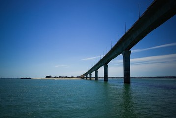 Fototapeta premium Pont de l'île de Ré